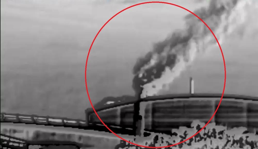 Figure 1: Using scientific instruments to collect evidence of improper emissions of volatile organic waste gases