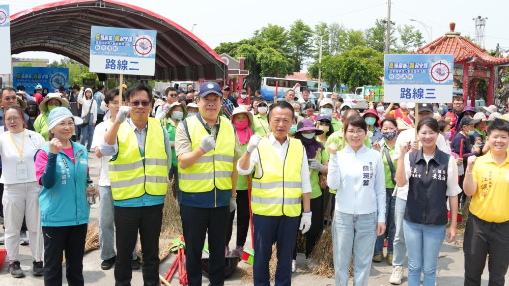 Figure 3: Group photo of practical dengue fever prevention exercise